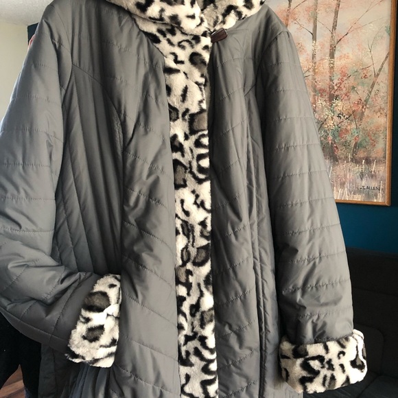 Winter coat - Picture 3 of 6